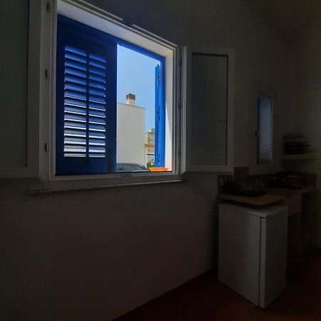 Turismo Egadi - Appartamenti Favignana Værelse billede